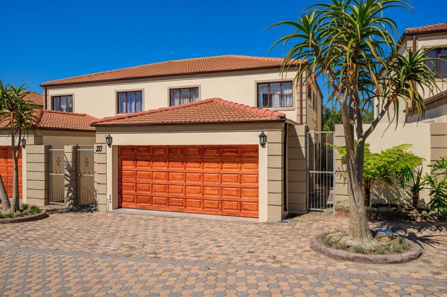 4 Bedroom Property for Sale in Brentwood Park Eastern Cape